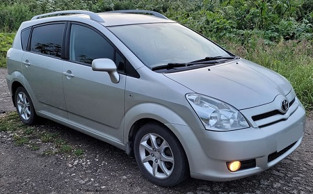 A Technical analysis of the Toyota Corolla Verso 3 (AR10) compact MPV