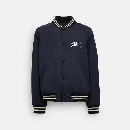 Одяг Coach: переваги бренду та різновиди моделей для різних стилів